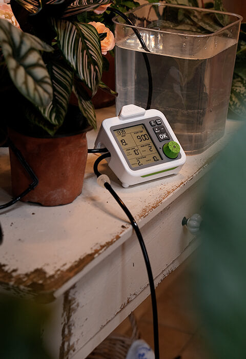 Large Display Automatic Plant Waterer 